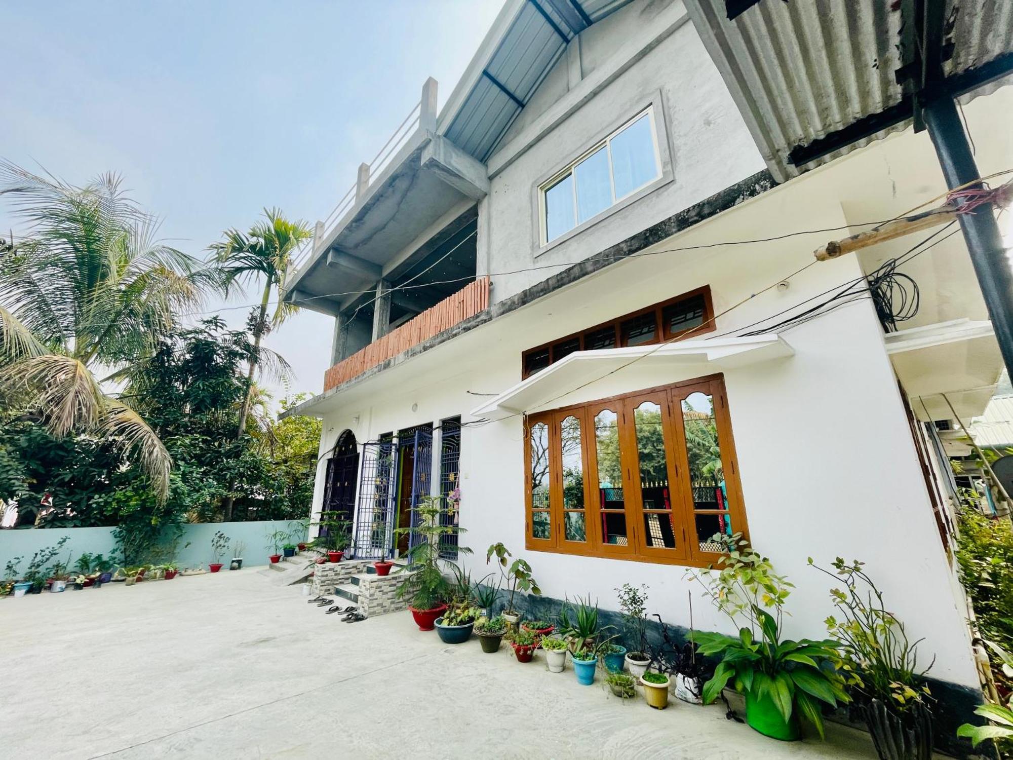 Deka'S Homestay Tezpur Eksteriør bilde